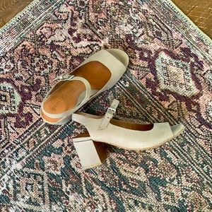 Gentle Souls Sandels